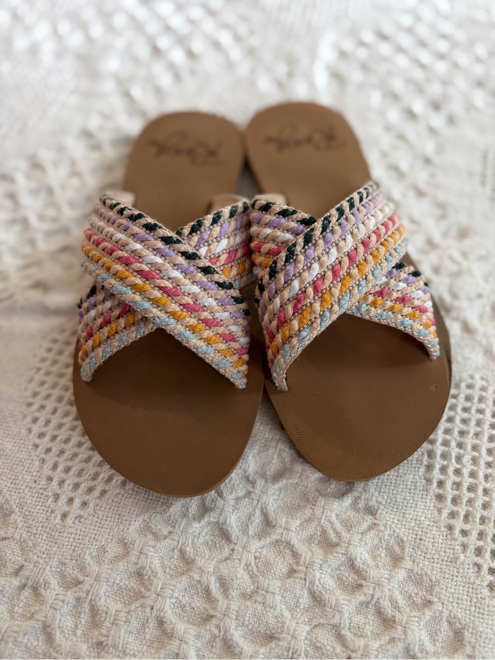 Roxy Multicolor Braided Cross-Strap Sandals - Brown Footbed - Picture 1 of 2